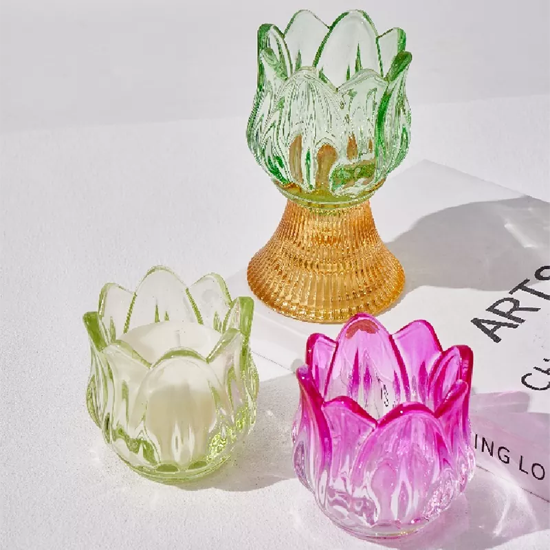 색깔의 Merveilles Florales Glass Candlestick 색깔의 Merveilles Florales Glass Candlestick